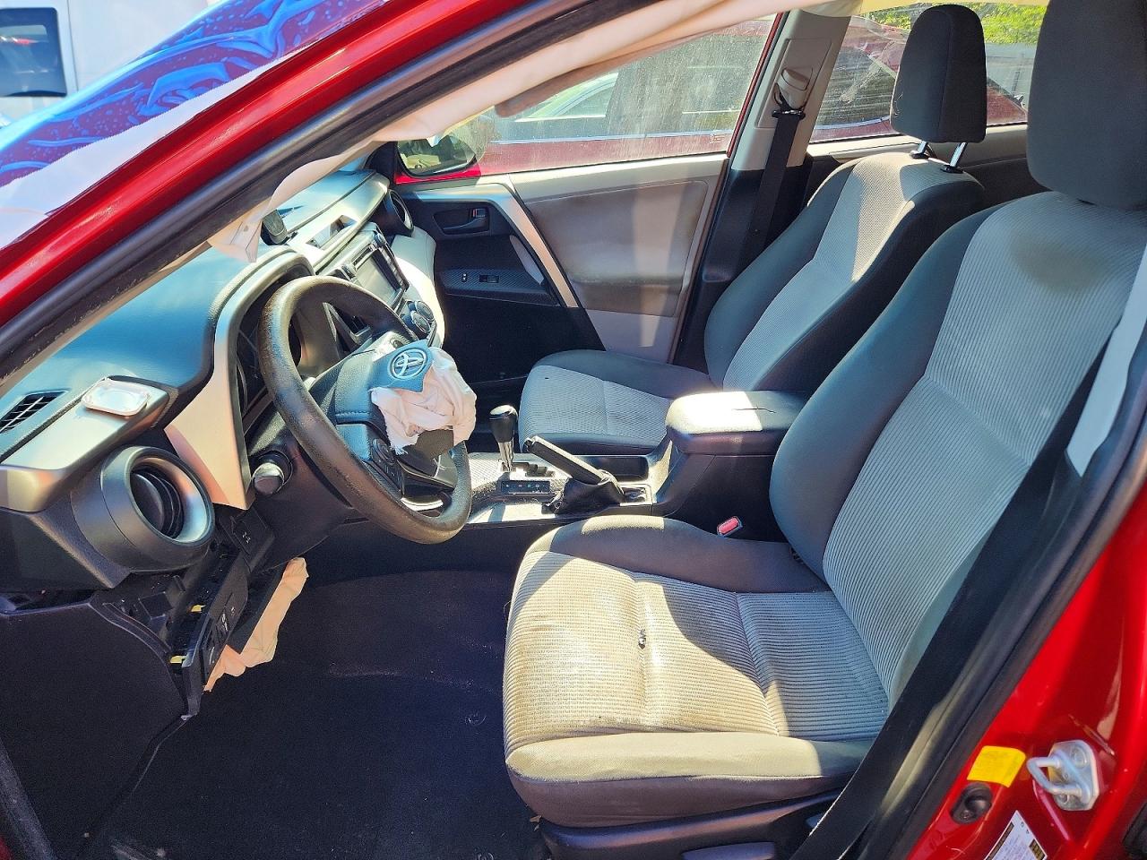 2013 TOYOTA RAV4 LE photo 7