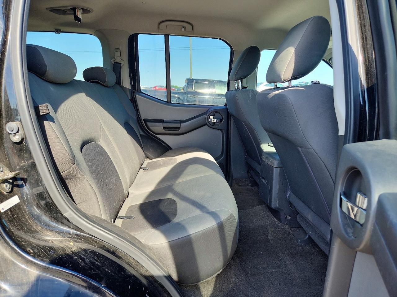 2010 NISSAN XTERRA X photo 31
