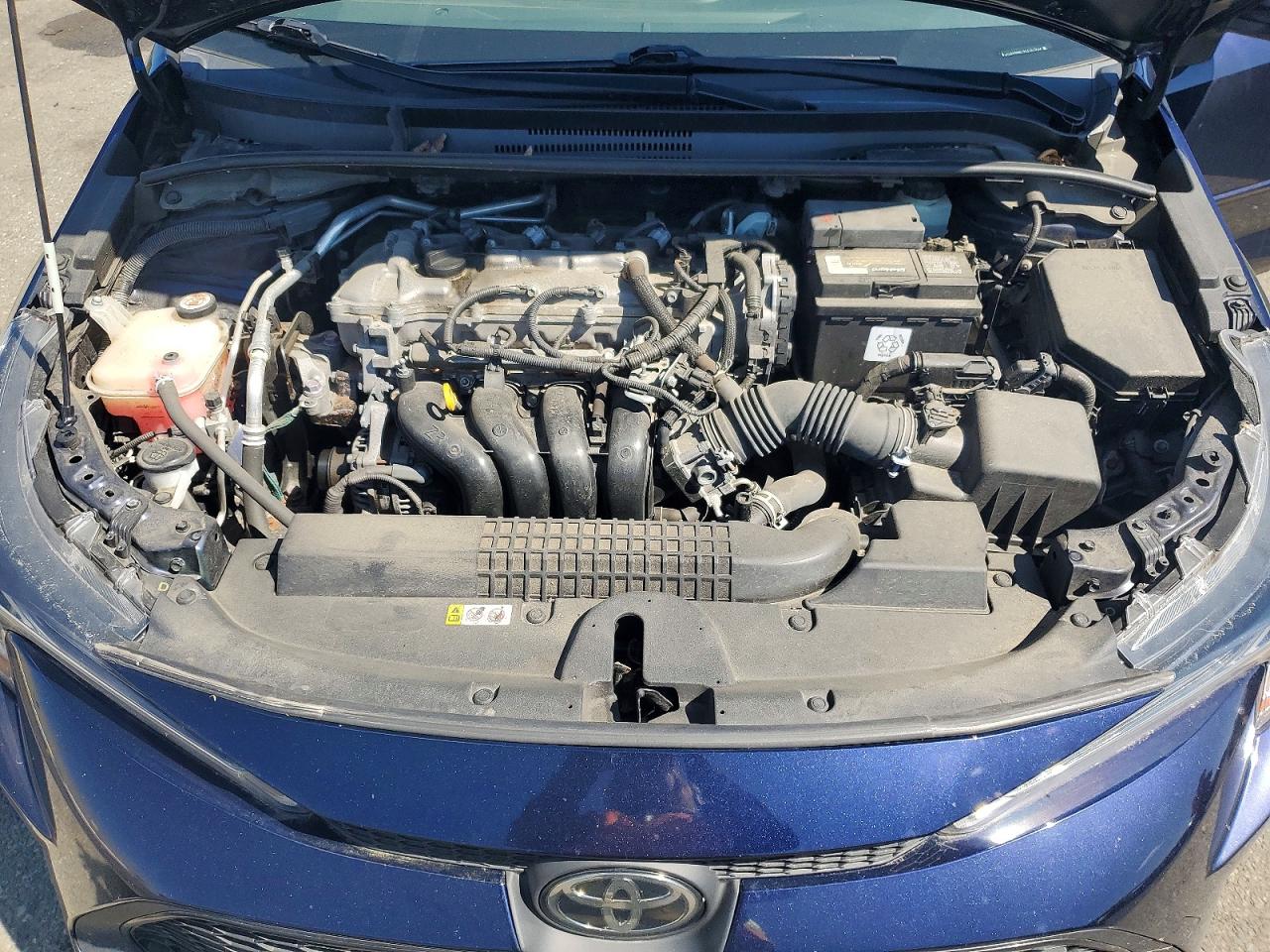 2021 TOYOTA COROLLA LE photo 11