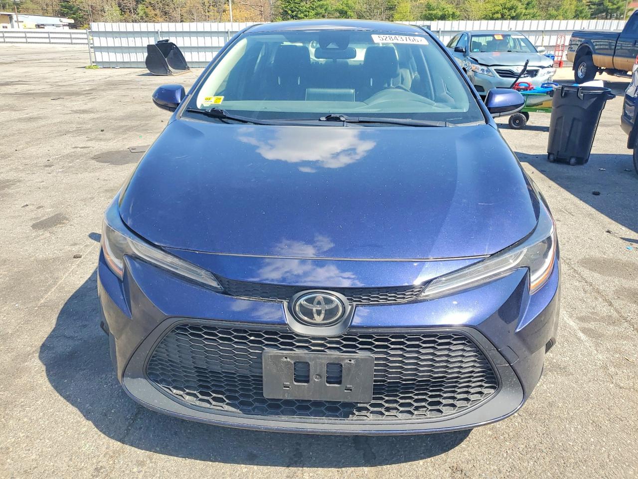 2021 TOYOTA COROLLA LE photo 5