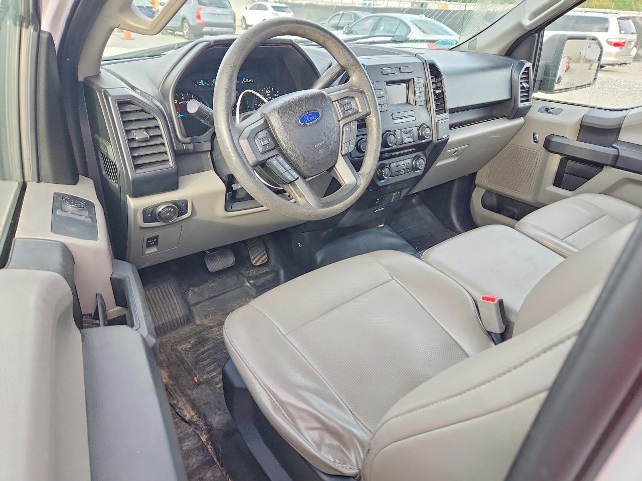 2016 FORD F150 photo 15