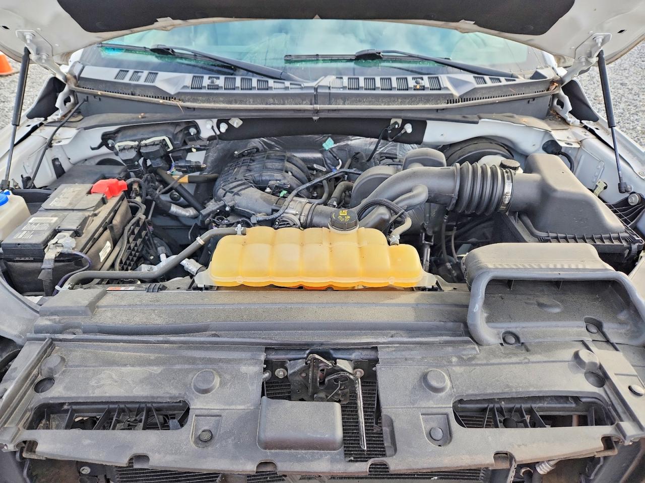 2016 FORD F150 photo 21