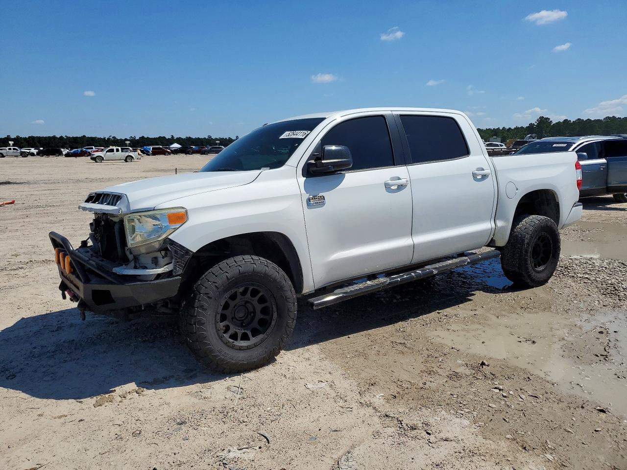 2014 TOYOTA TUNDRA