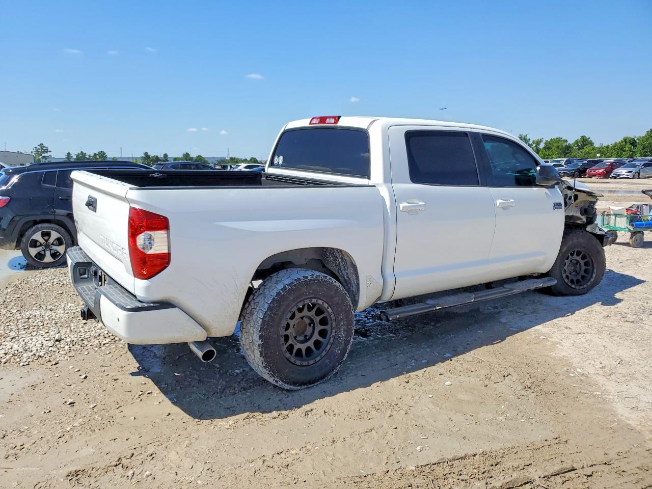 2014 TOYOTA TUNDRA photo 7