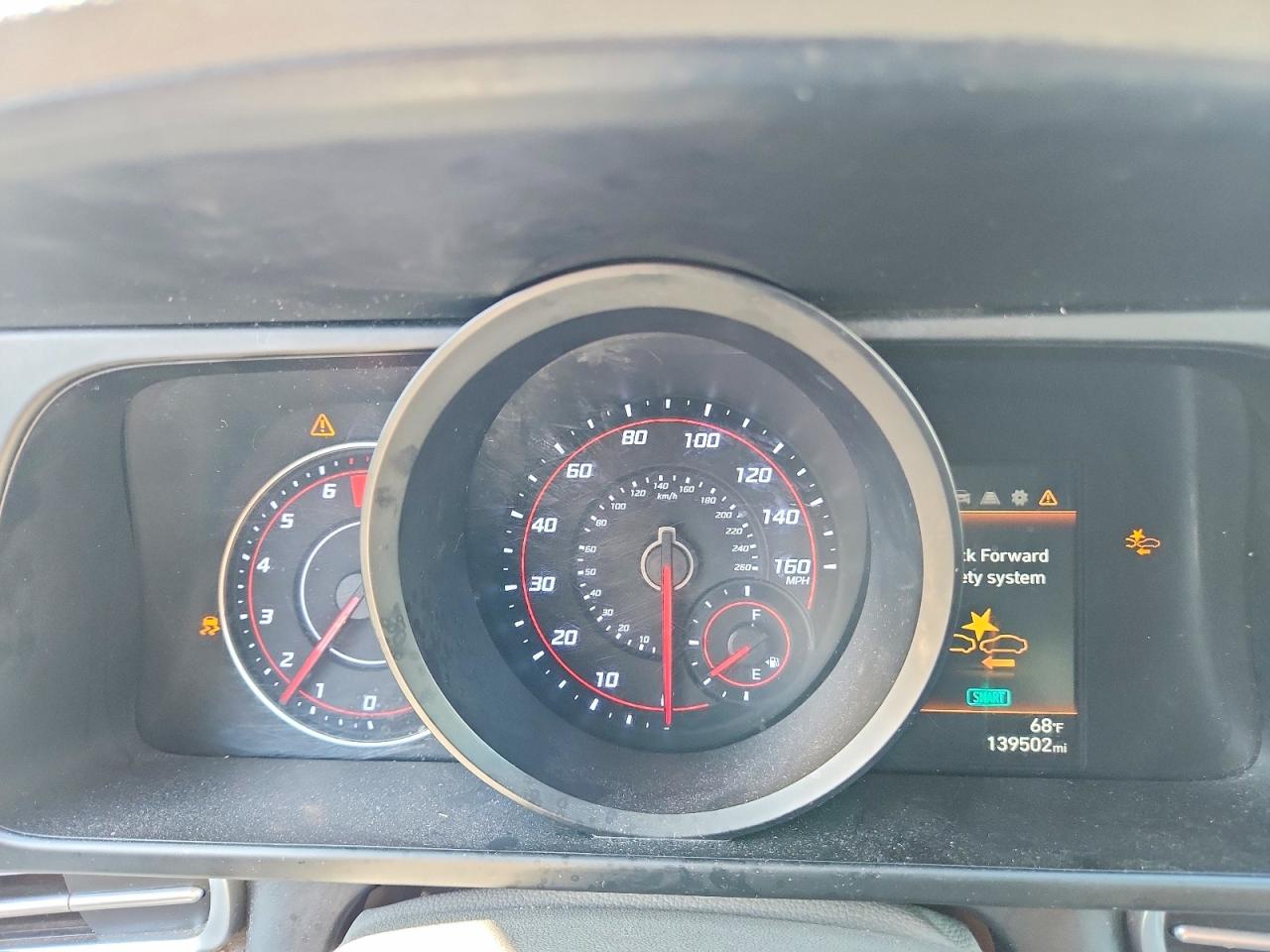 2021 HYUNDAI ELANTRA SEL photo 17