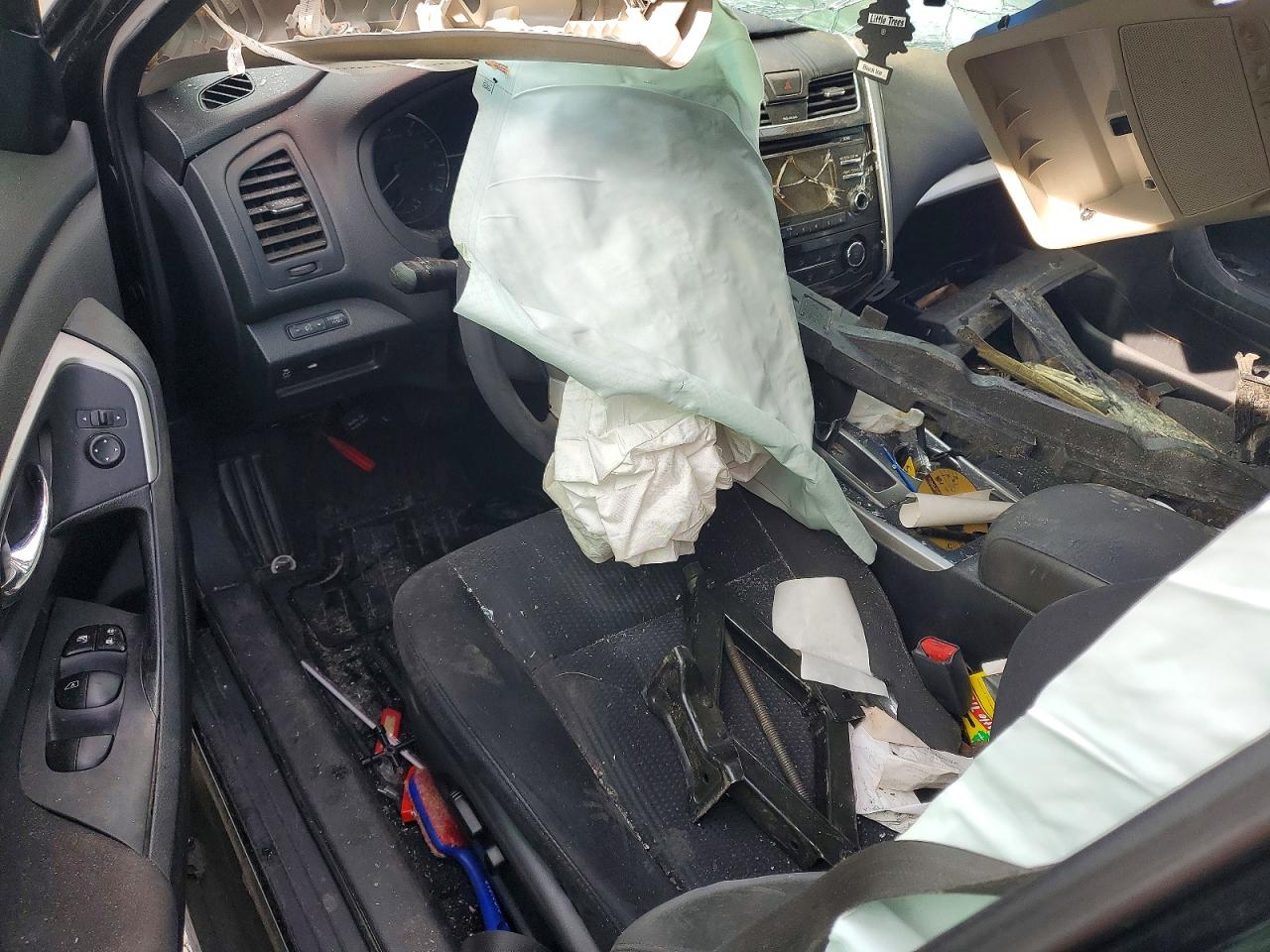 2015 NISSAN ALTIMA 2.5 S photo 22