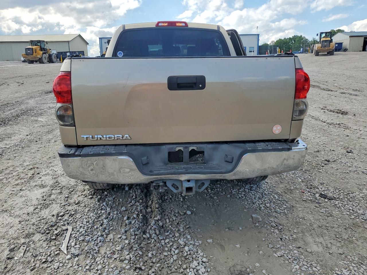 2007 TOYOTA TUNDRA CREWMAX SR5 photo 11