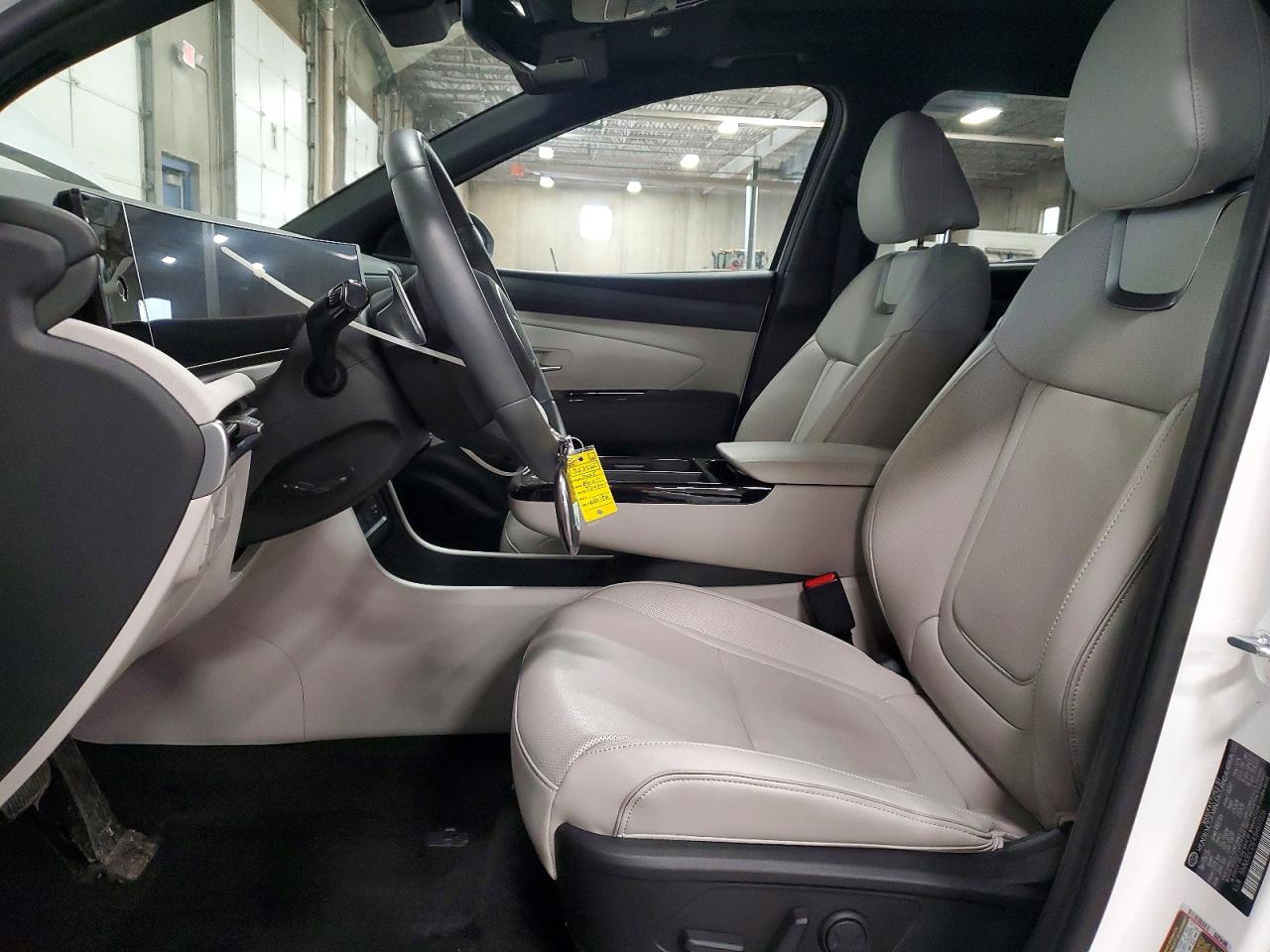 2025 HYUNDAI TUCSON LIMITED photo 19