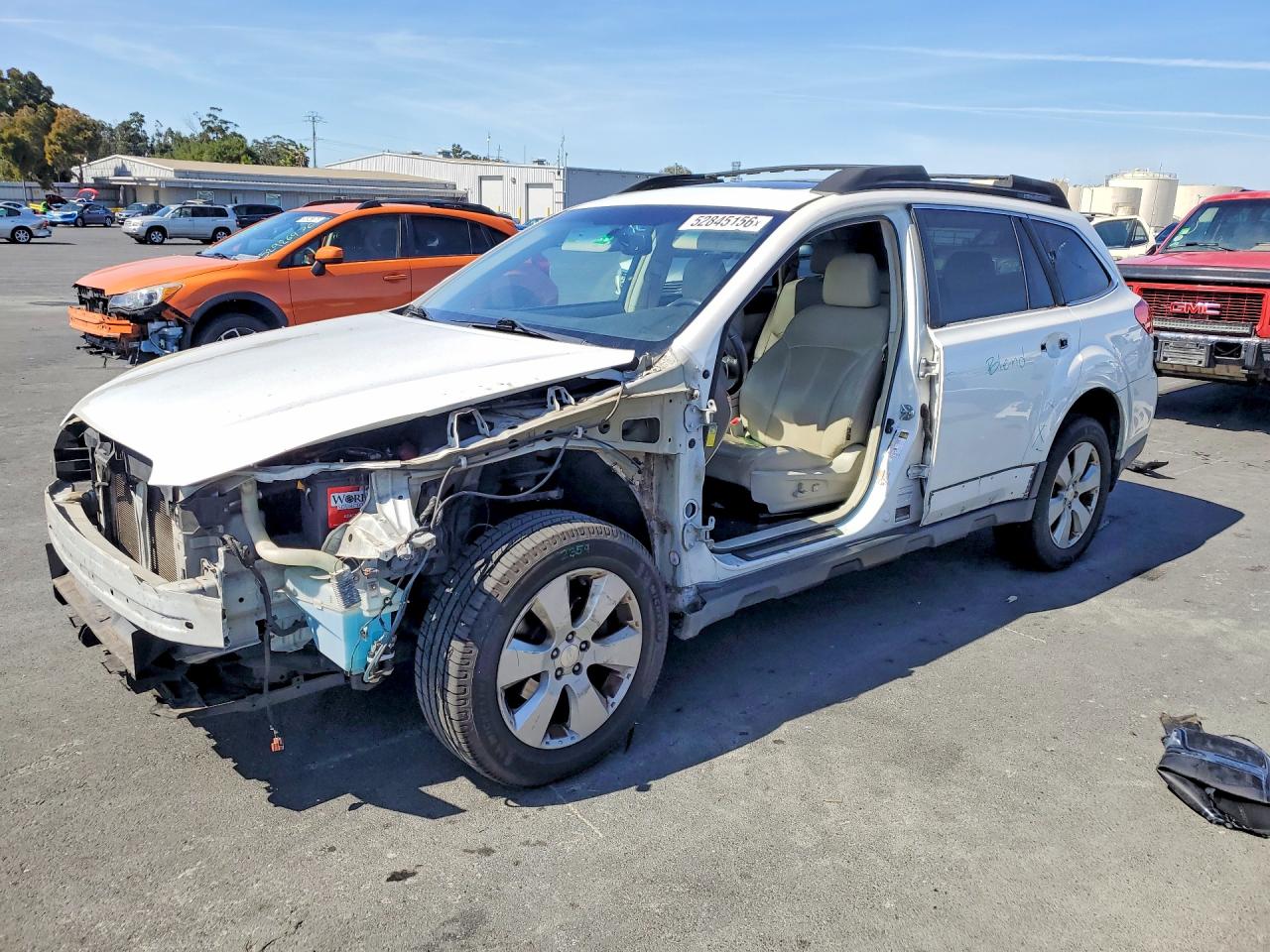 2011 SUBARU OUTBACK