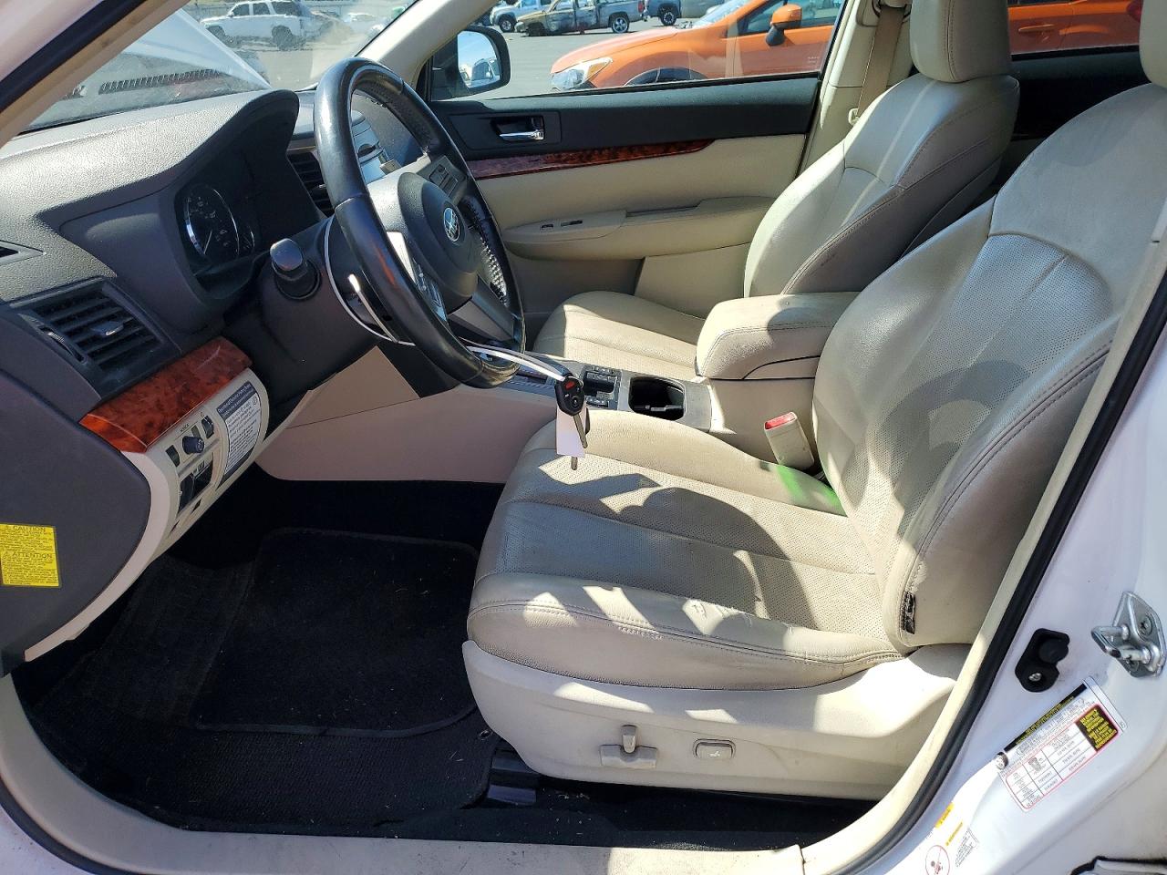 2011 SUBARU OUTBACK 2.5I LIMITED photo 7