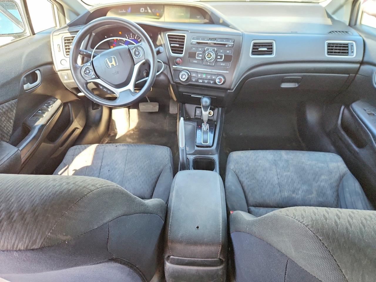 2015 HONDA CIVIC LX photo 15