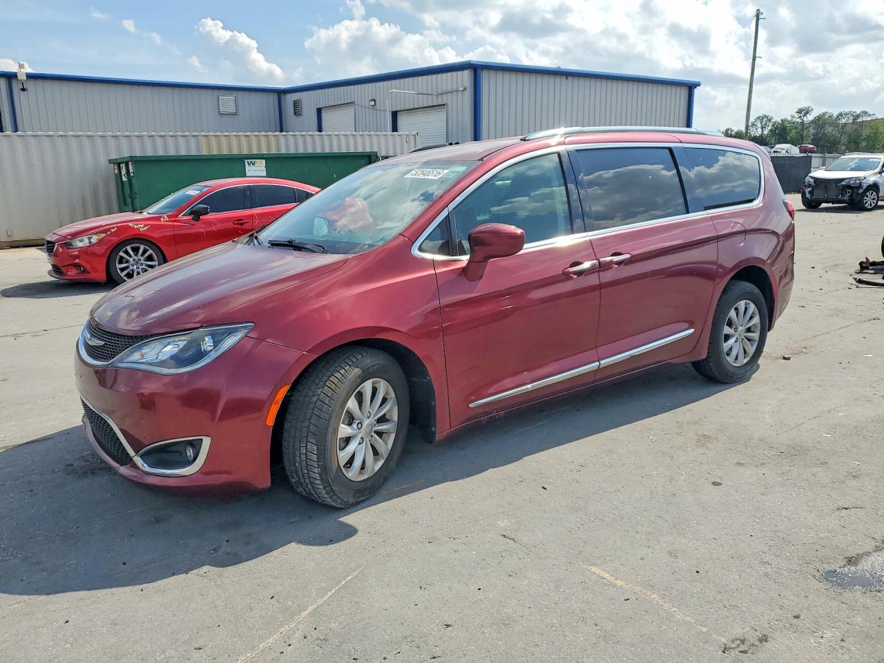2019 CHRYSLER PACIFICA