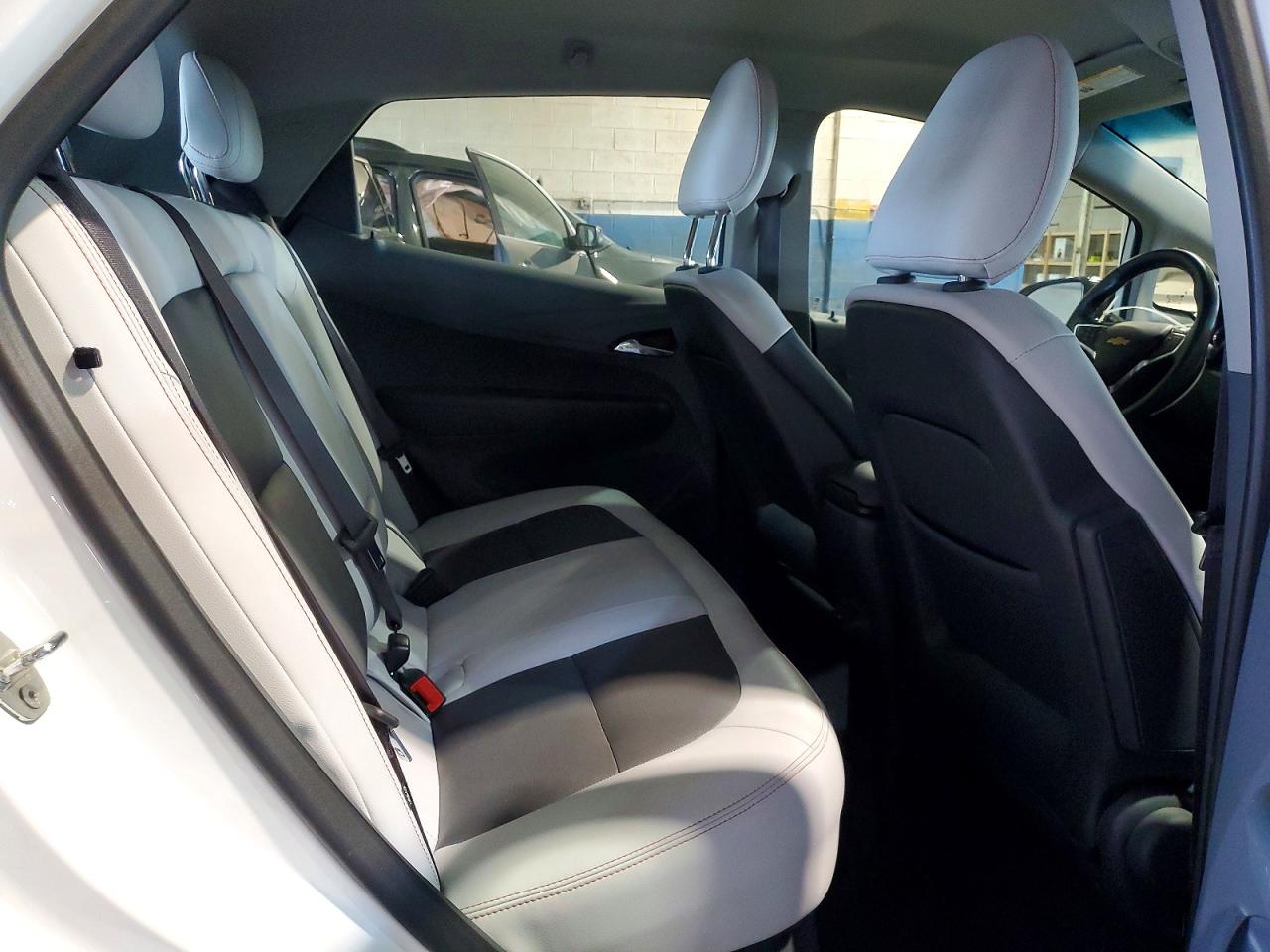 2017 CHEVROLET BOLT EV PREMIER photo 31