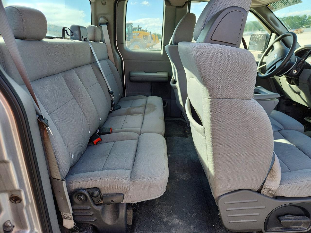 2004 FORD F150 photo 19