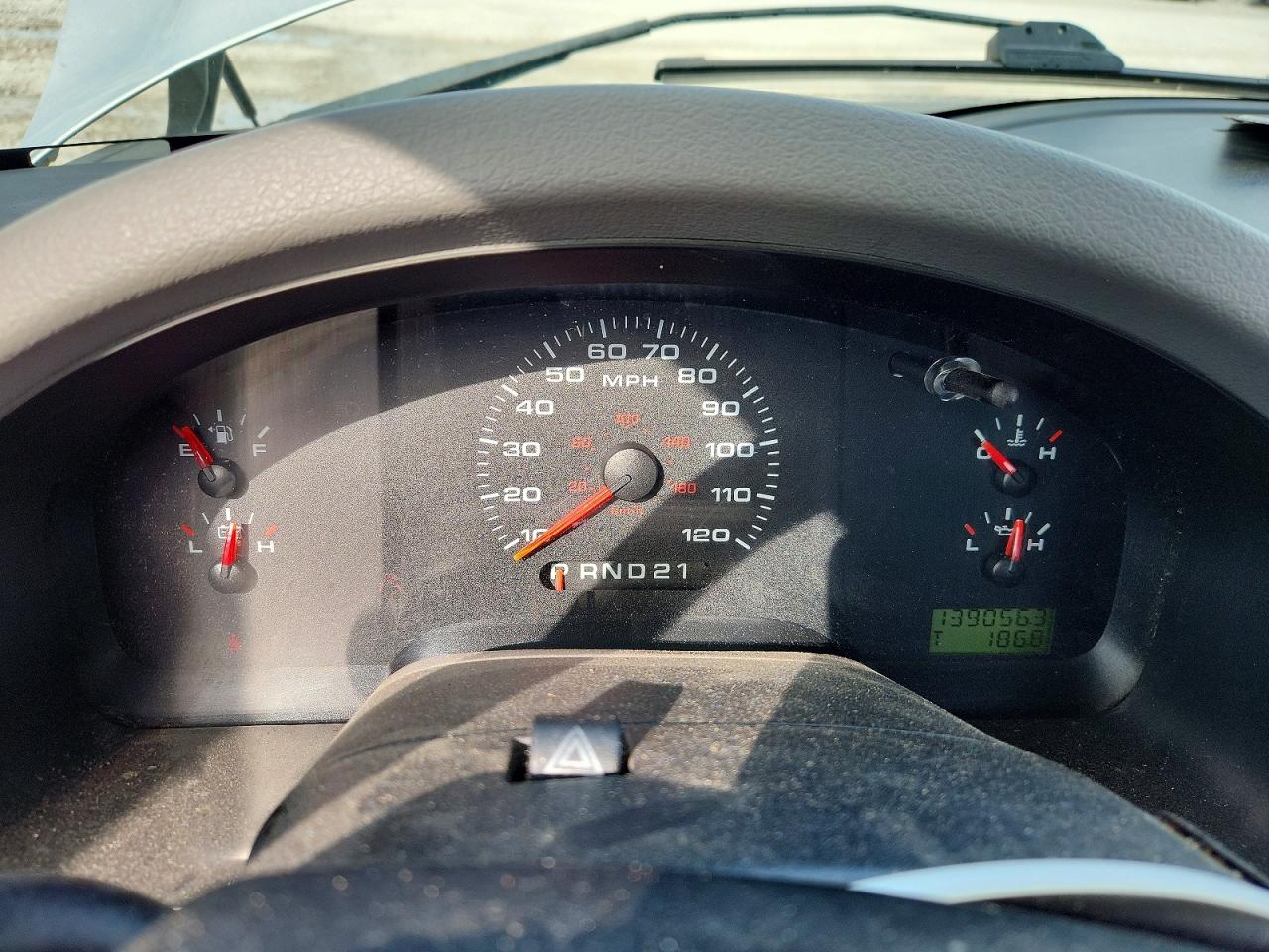 2004 FORD F150 photo 17