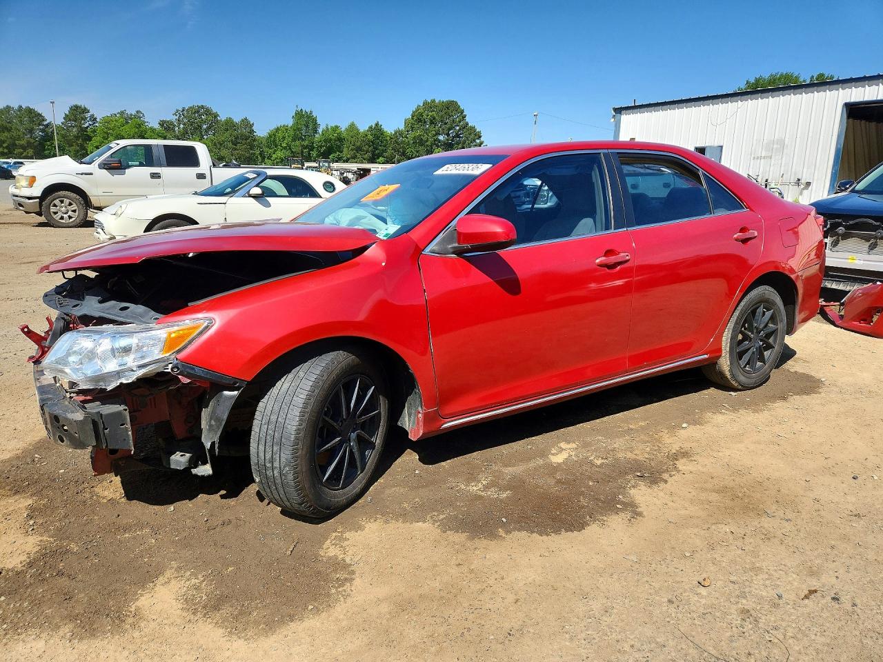 2014 TOYOTA CAMRY