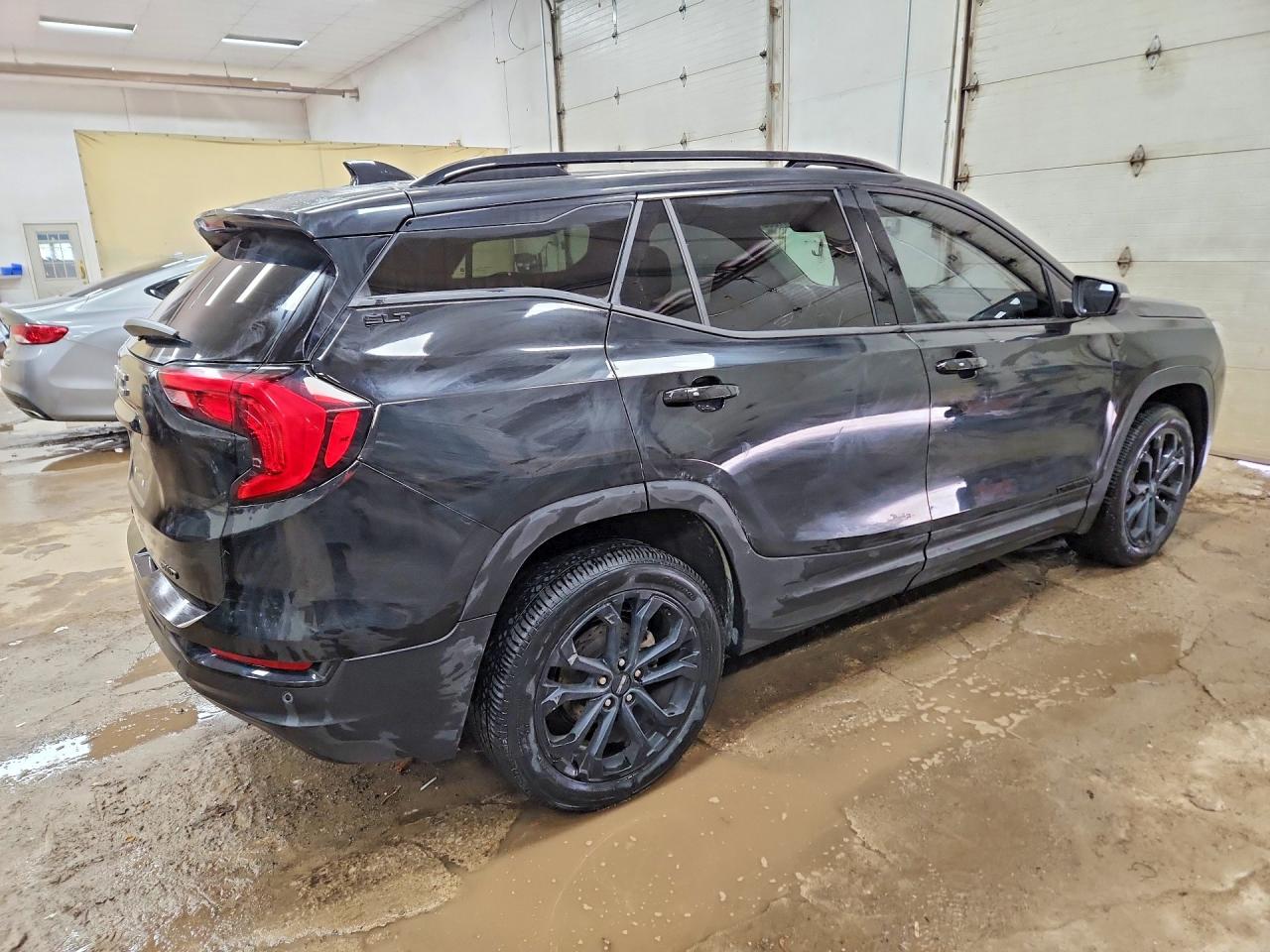 2019 GMC TERRAIN SLT photo 7