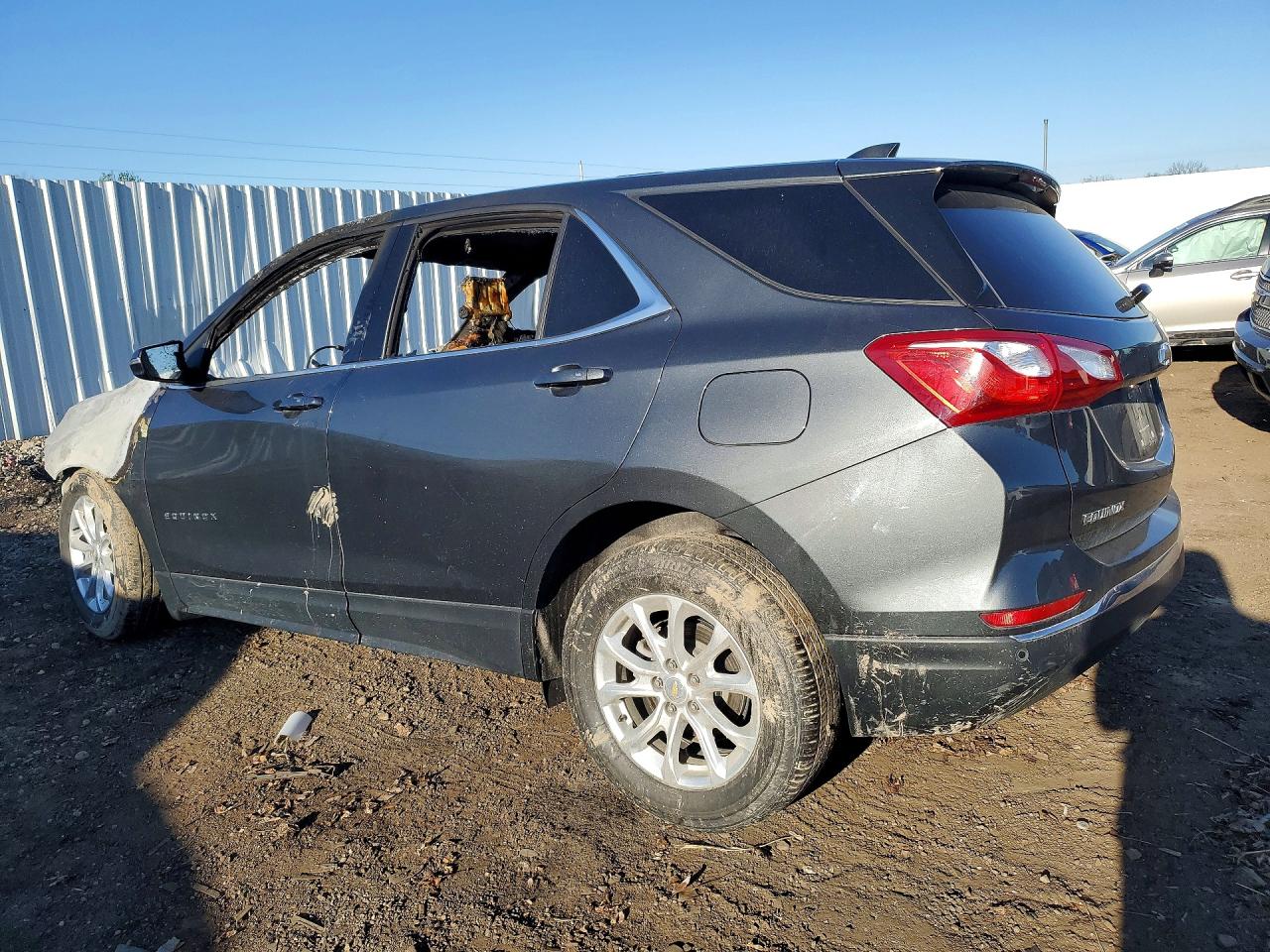 2018 CHEVROLET EQUINOX LT photo 3