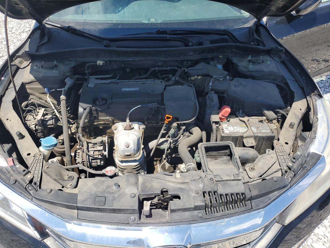 2016 HONDA ACCORD LX photo 21