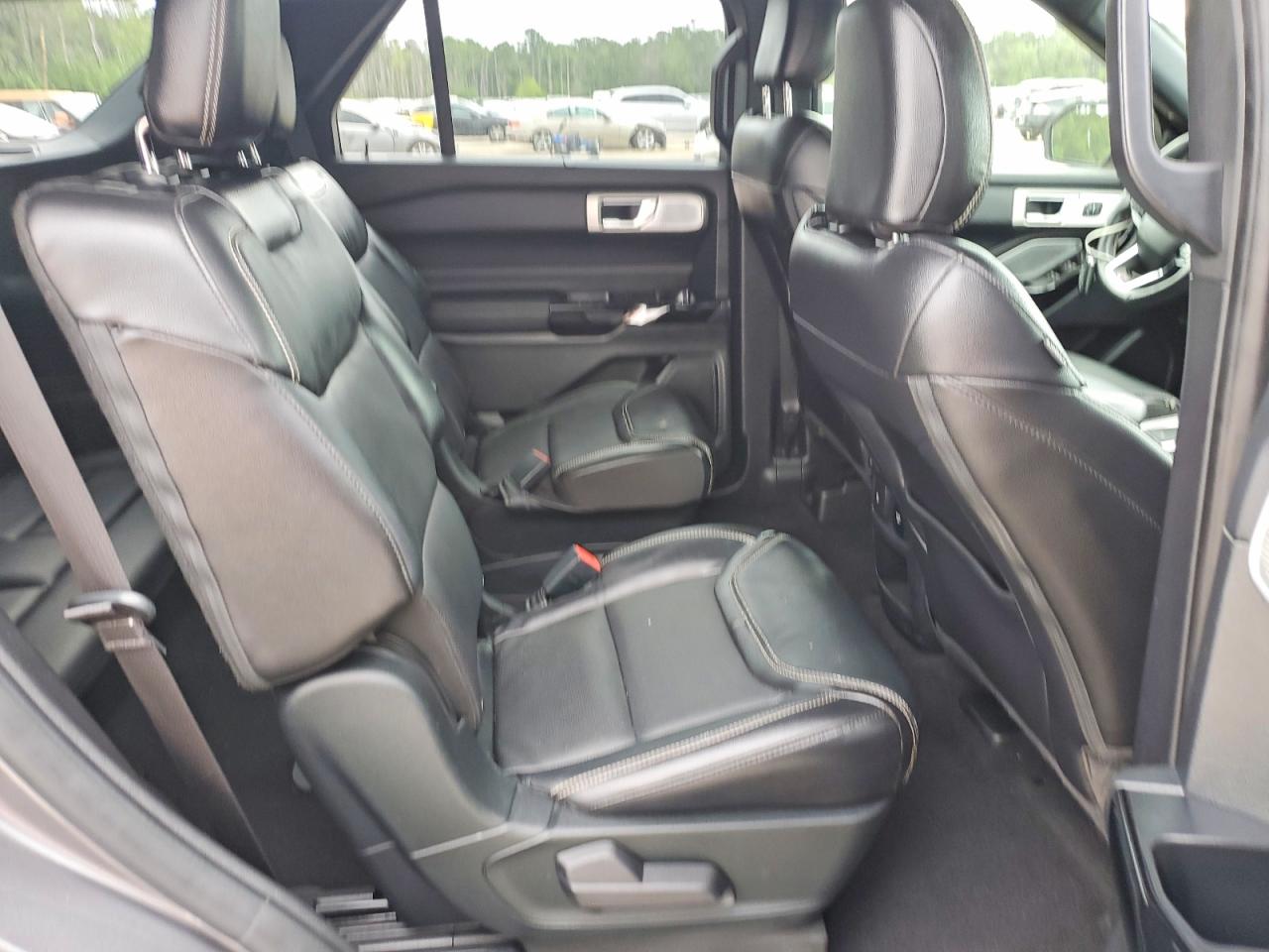 2021 FORD EXPLORER ST photo 31