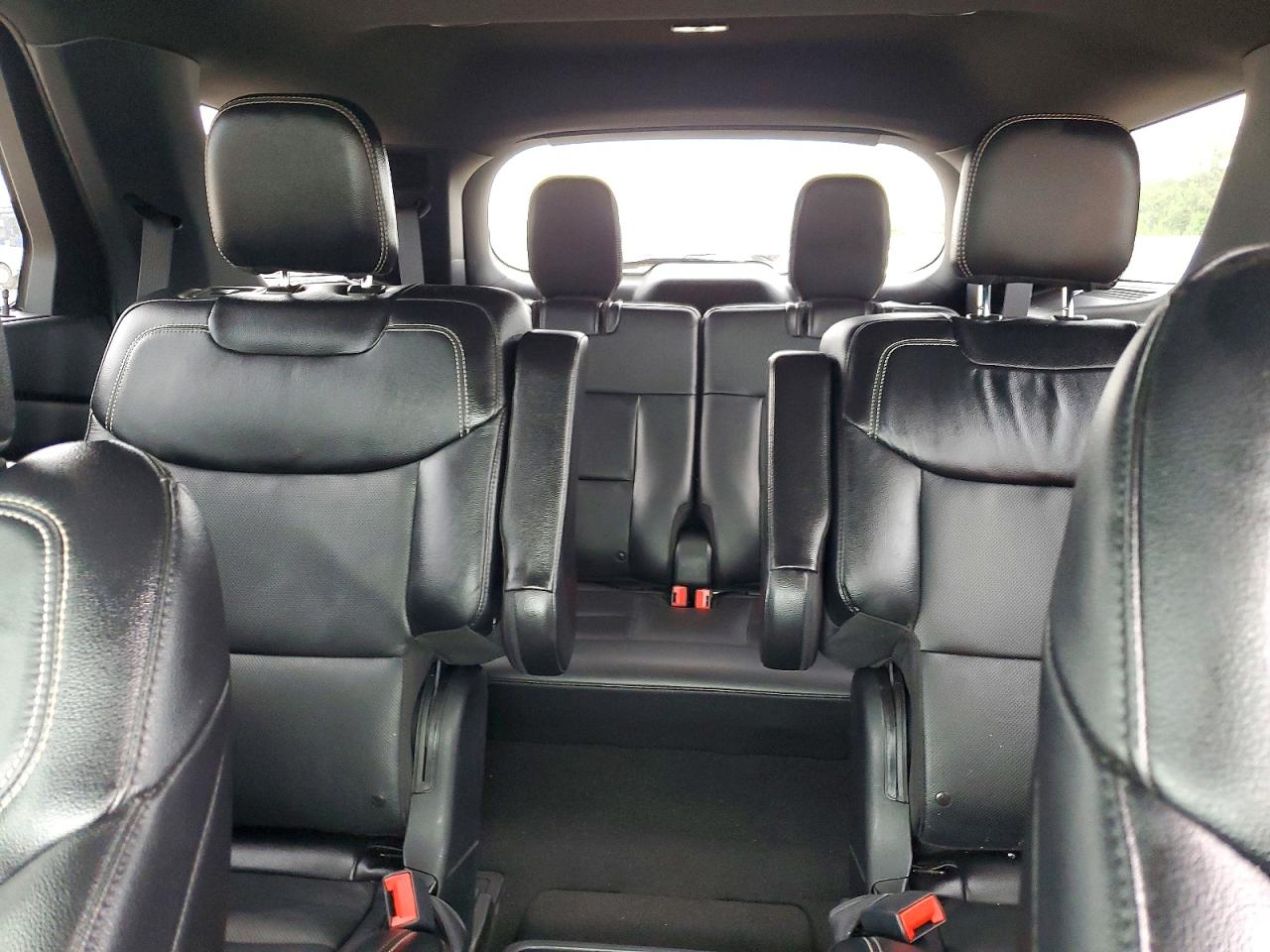 2021 FORD EXPLORER ST photo 28