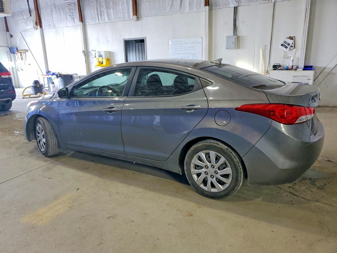 2013 HYUNDAI ELANTRA GLS photo 4