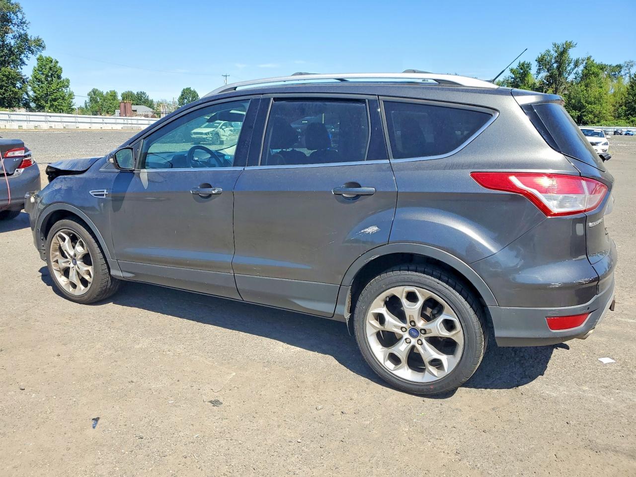 2015 FORD ESCAPE TITANIUM photo 2