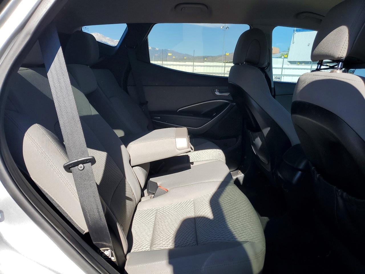 2015 HYUNDAI SANTA FE SPORT 2.4L photo 28