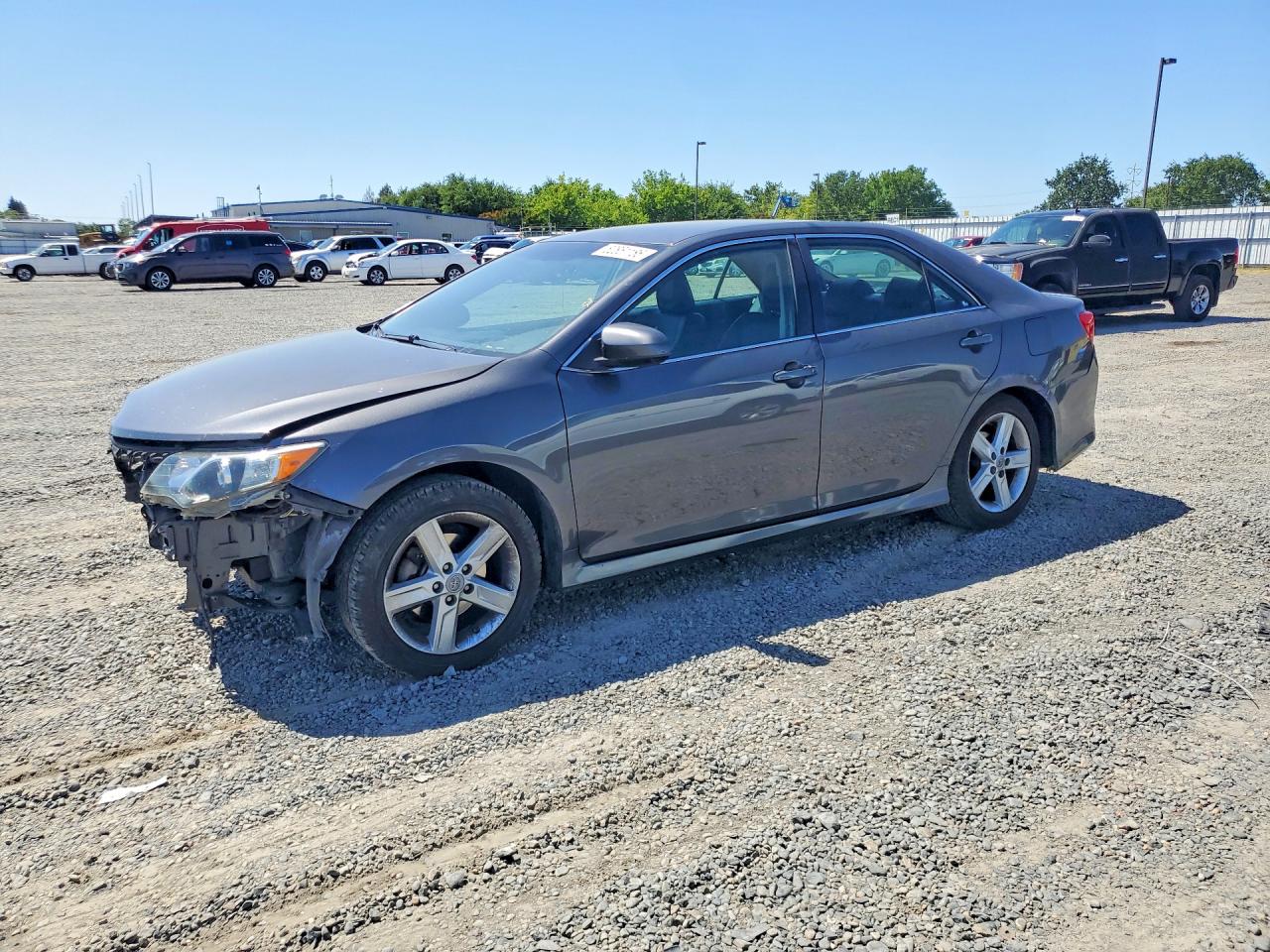 2012 TOYOTA CAMRY