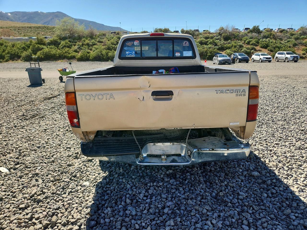 1998 TOYOTA TACOMA XTRACAB photo 11