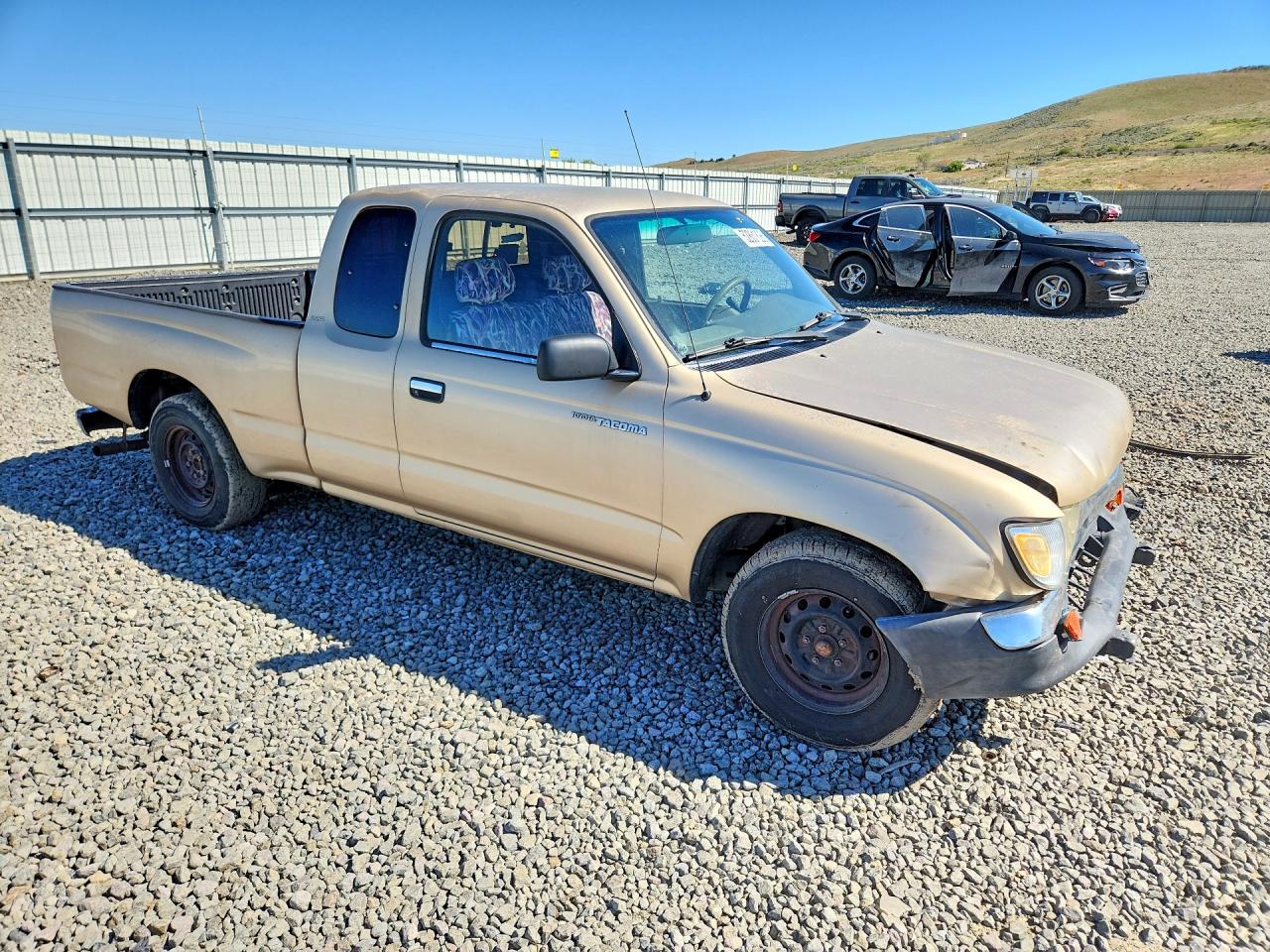 1998 TOYOTA TACOMA XTRACAB photo 7