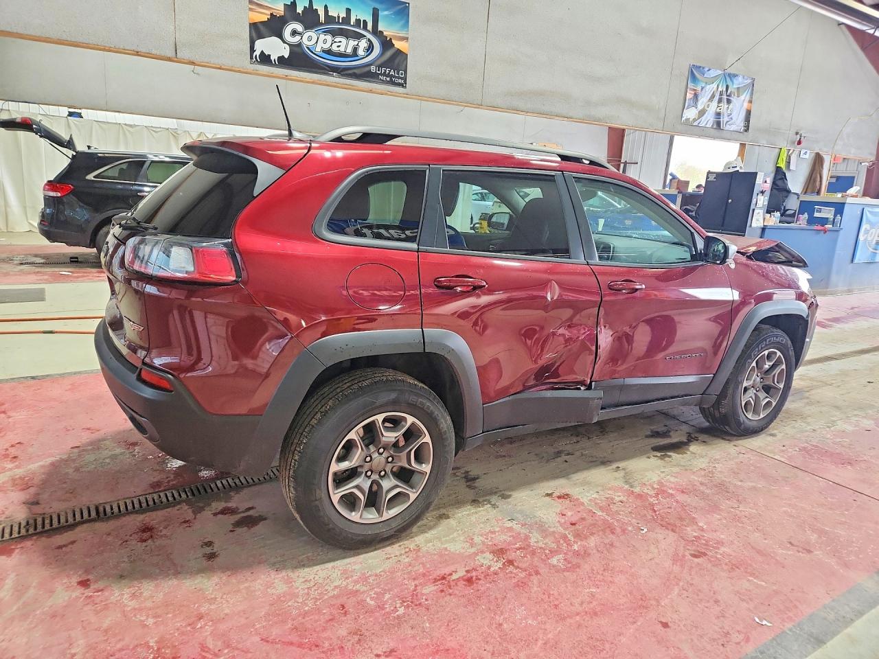 2021 JEEP CHEROKEE TRAILHAWK photo 5