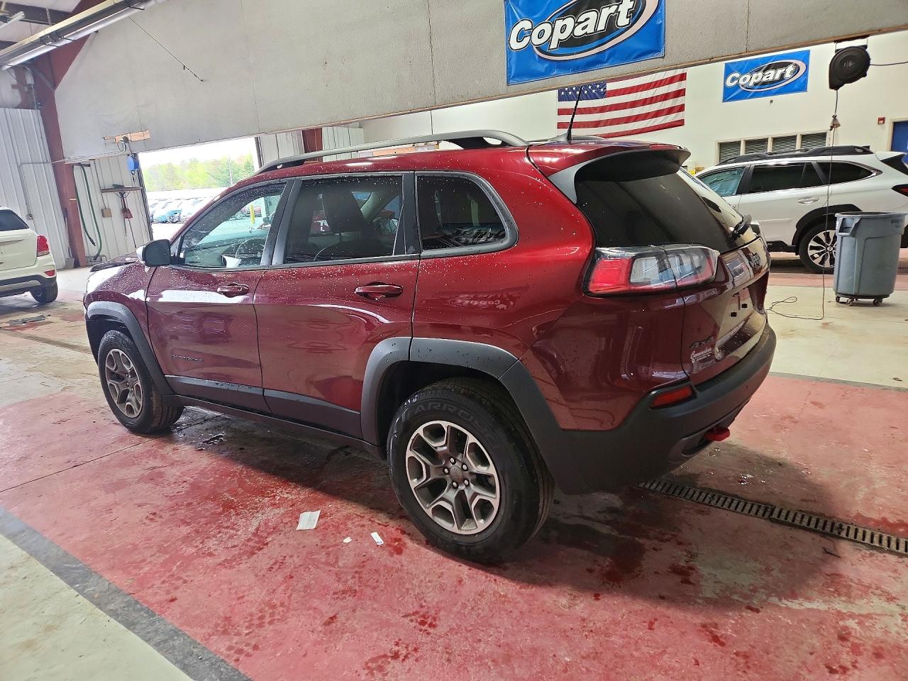 2021 JEEP CHEROKEE TRAILHAWK photo 3