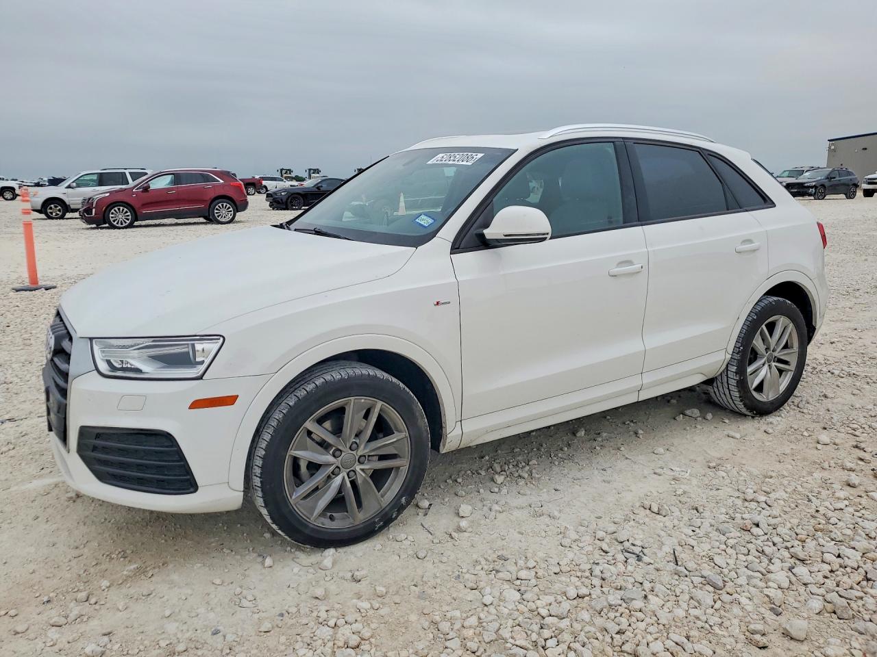 2018 AUDI Q3