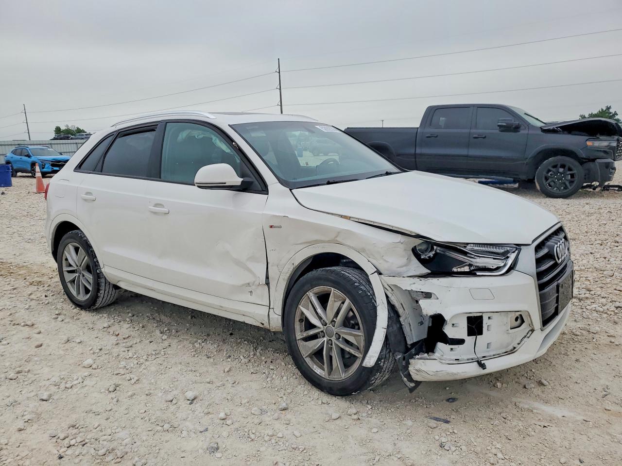 2018 AUDI Q3 PREMIUM photo 10