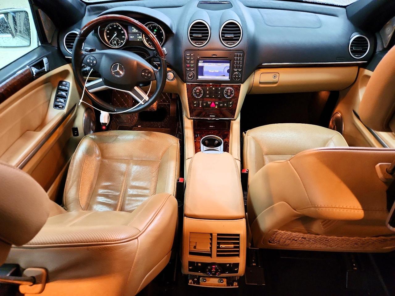 2010 MERCEDES-BENZ GL 550 4MATIC photo 15