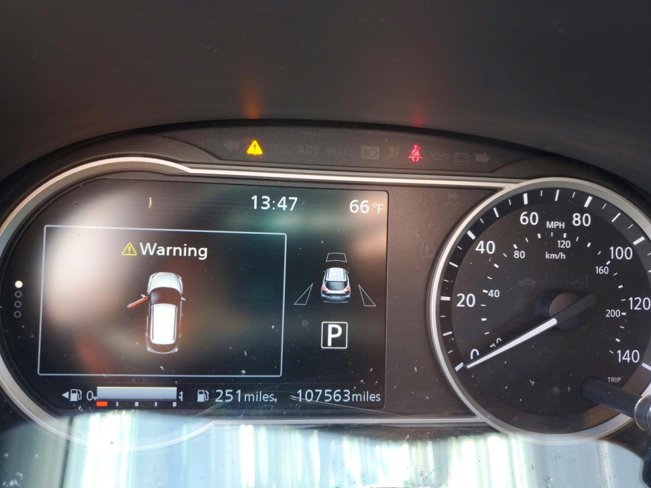 2018 NISSAN KICKS SV photo 25