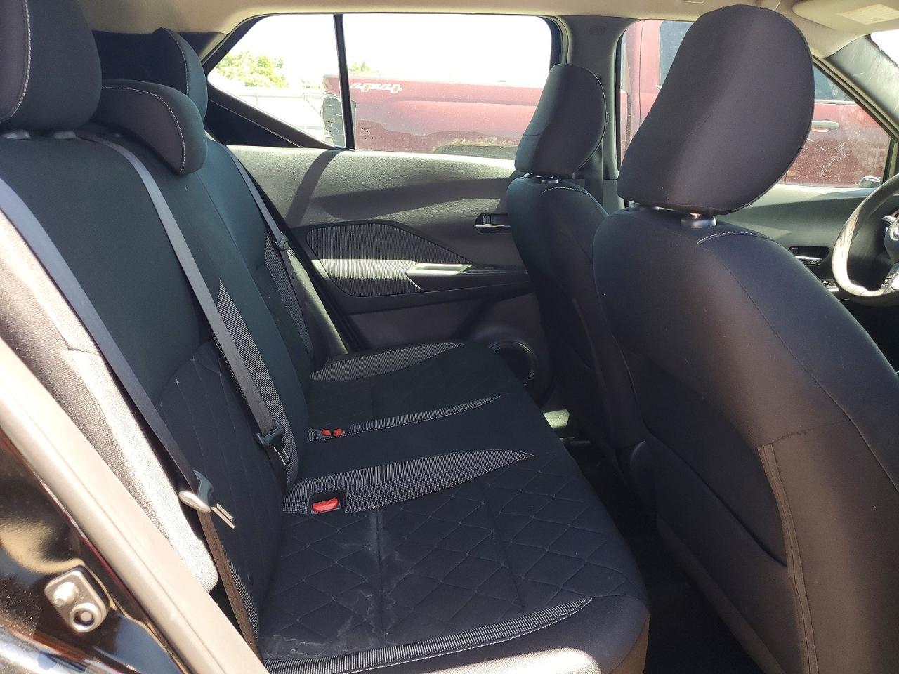 2018 NISSAN KICKS SV photo 28