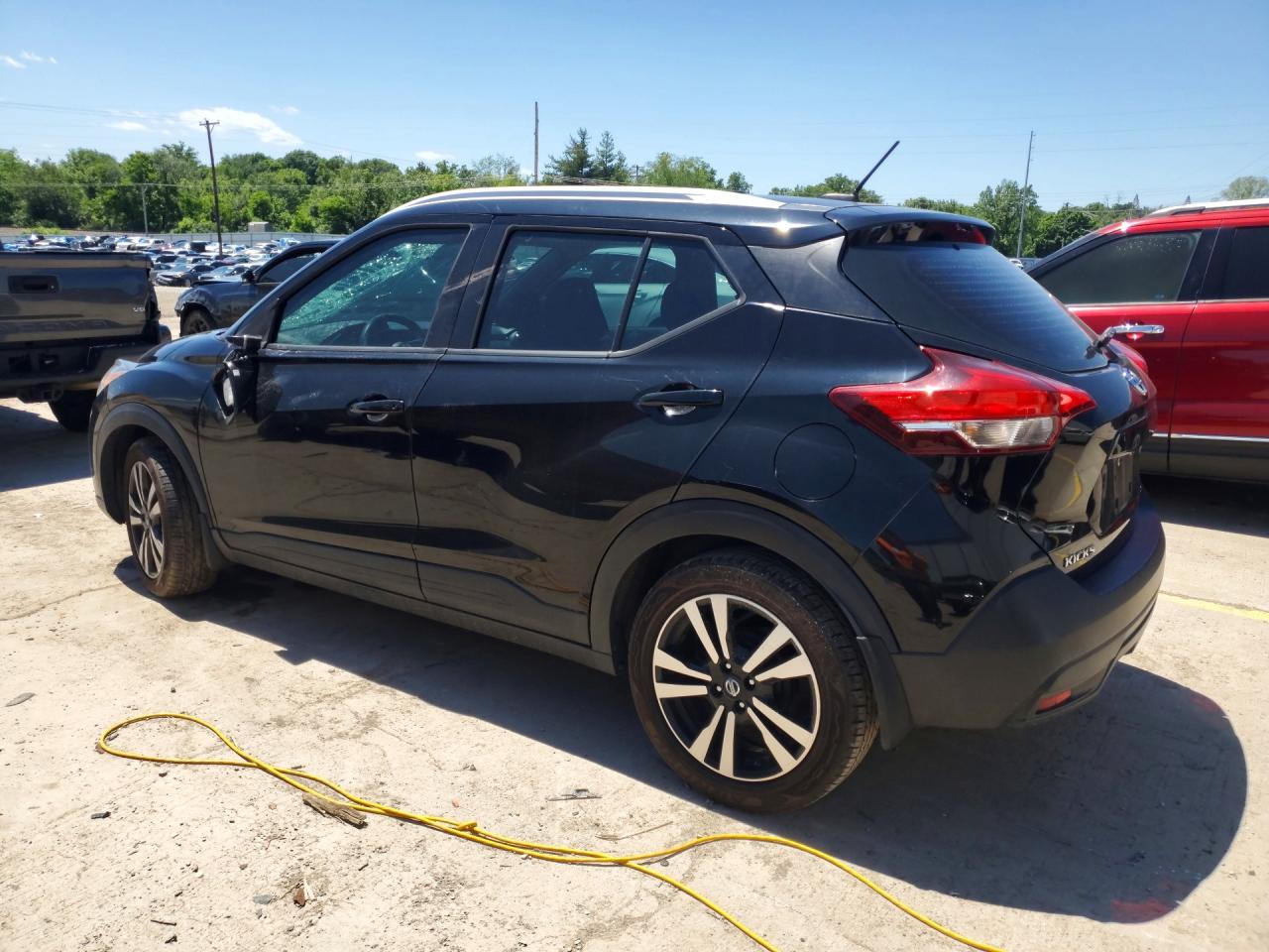 2018 NISSAN KICKS SV photo 4