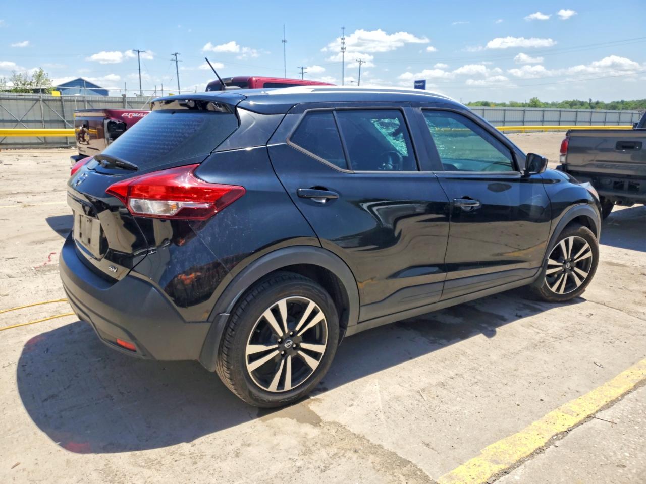2018 NISSAN KICKS SV photo 7