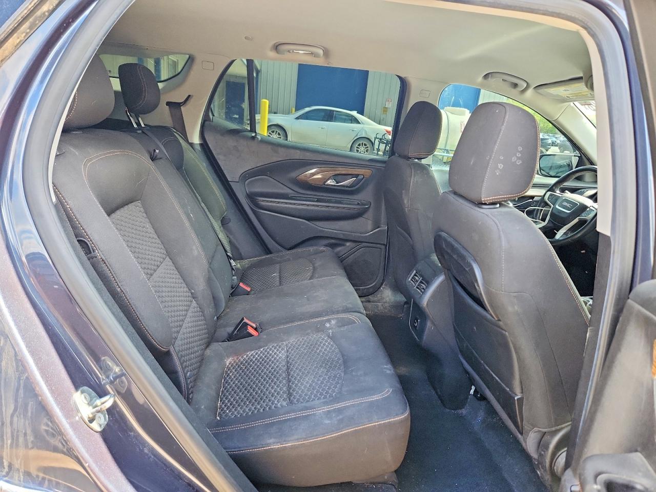 2018 GMC TERRAIN SLE photo 21