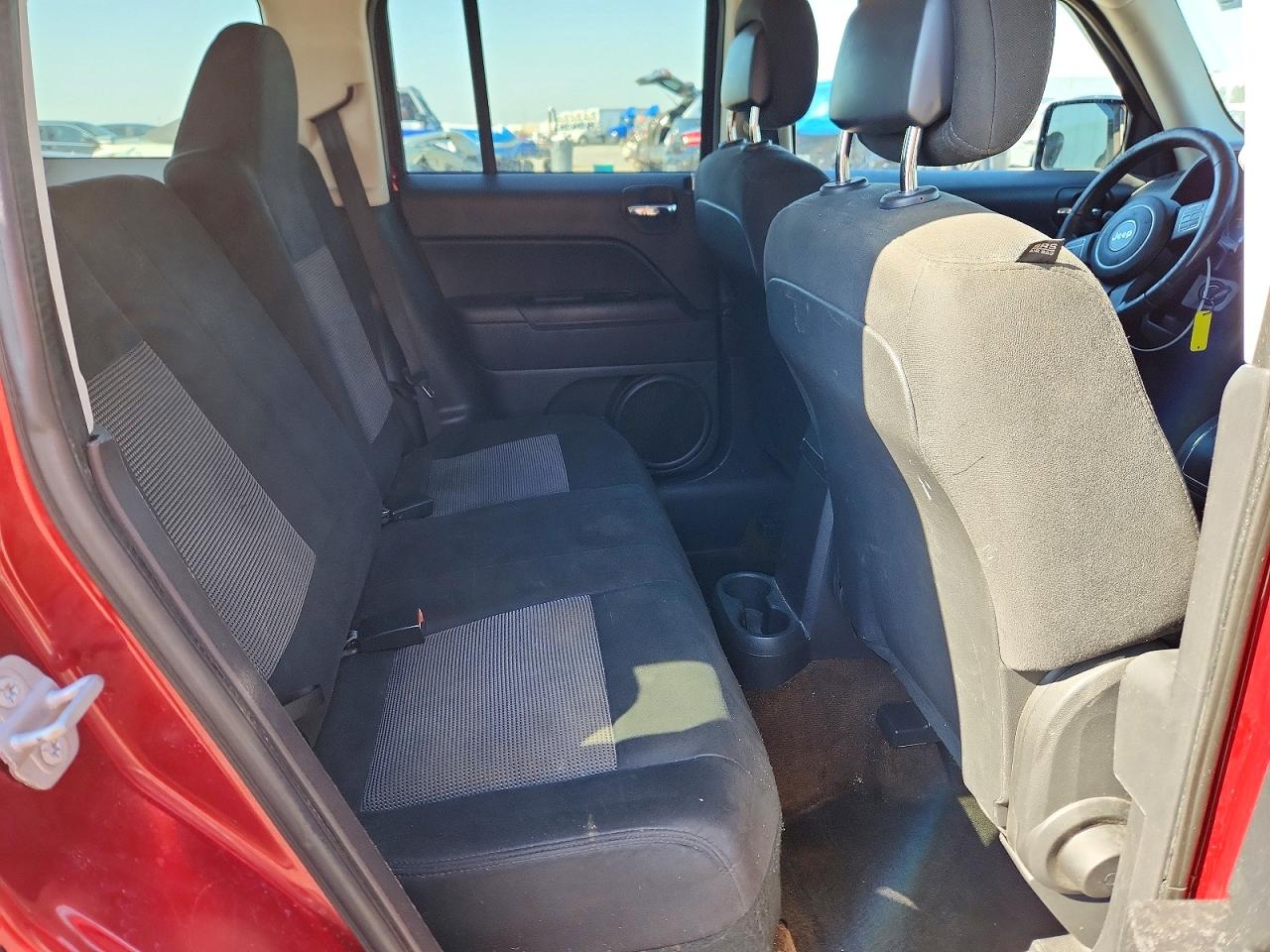 2014 JEEP PATRIOT LATITUDE photo 11