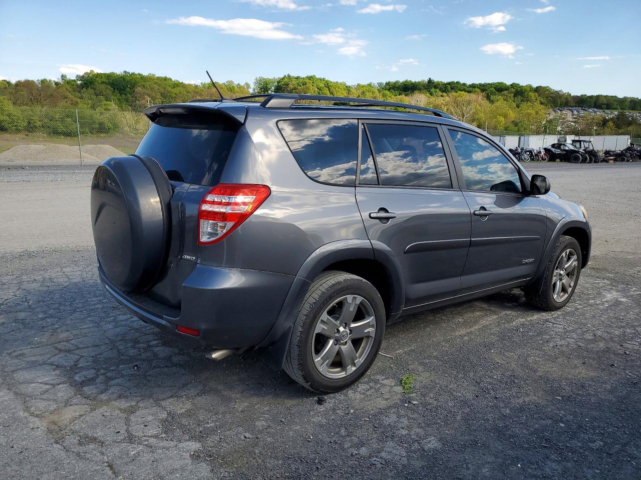 2012 TOYOTA RAV4 photo 5