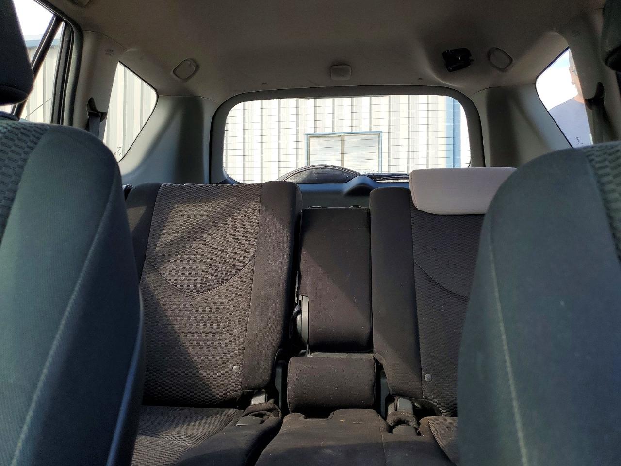 2012 TOYOTA RAV4 photo 19
