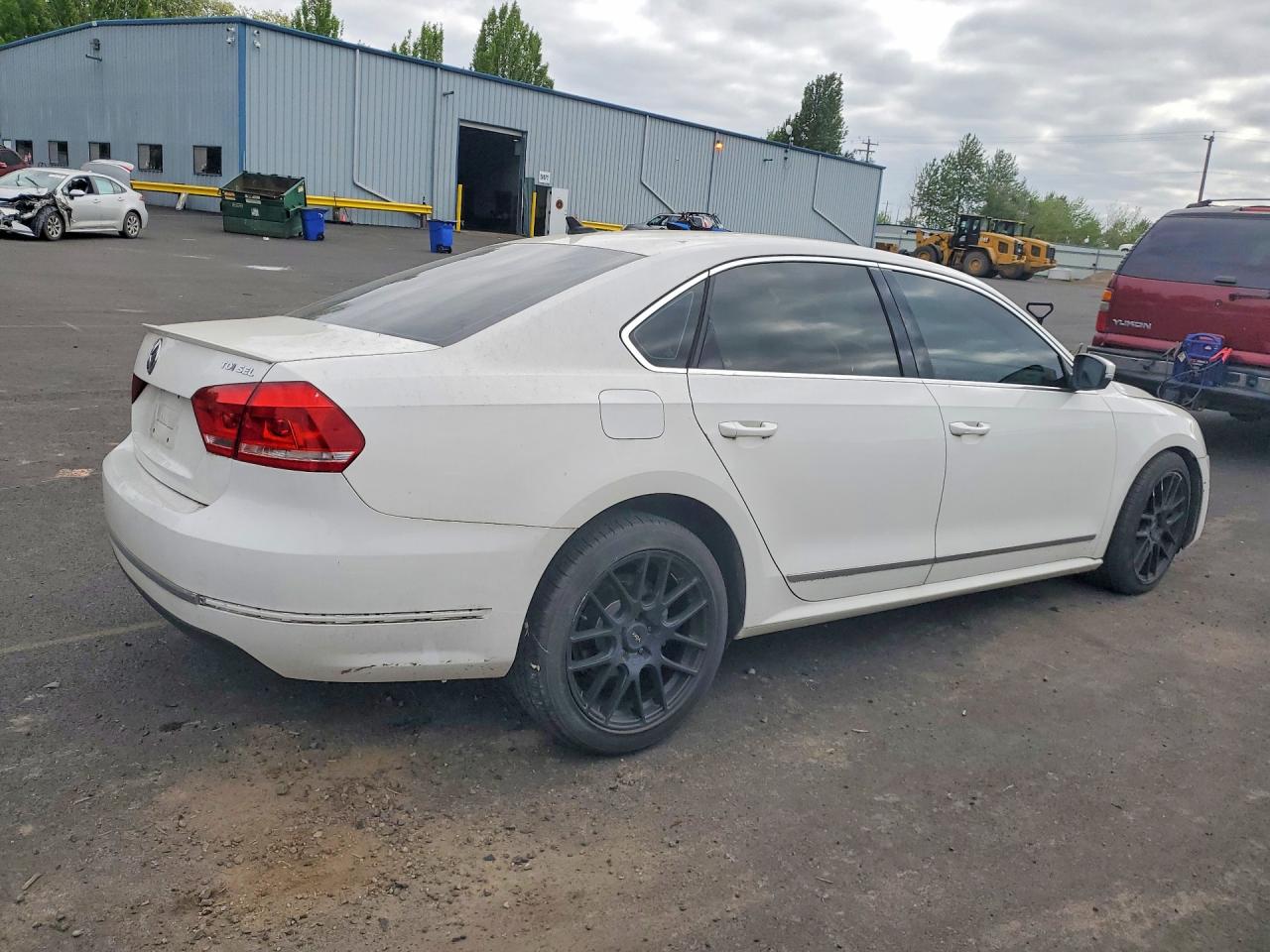 2014 VOLKSWAGEN PASSAT SEL photo 5