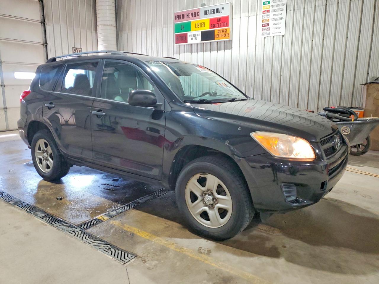 2012 TOYOTA RAV4 BASE photo 7