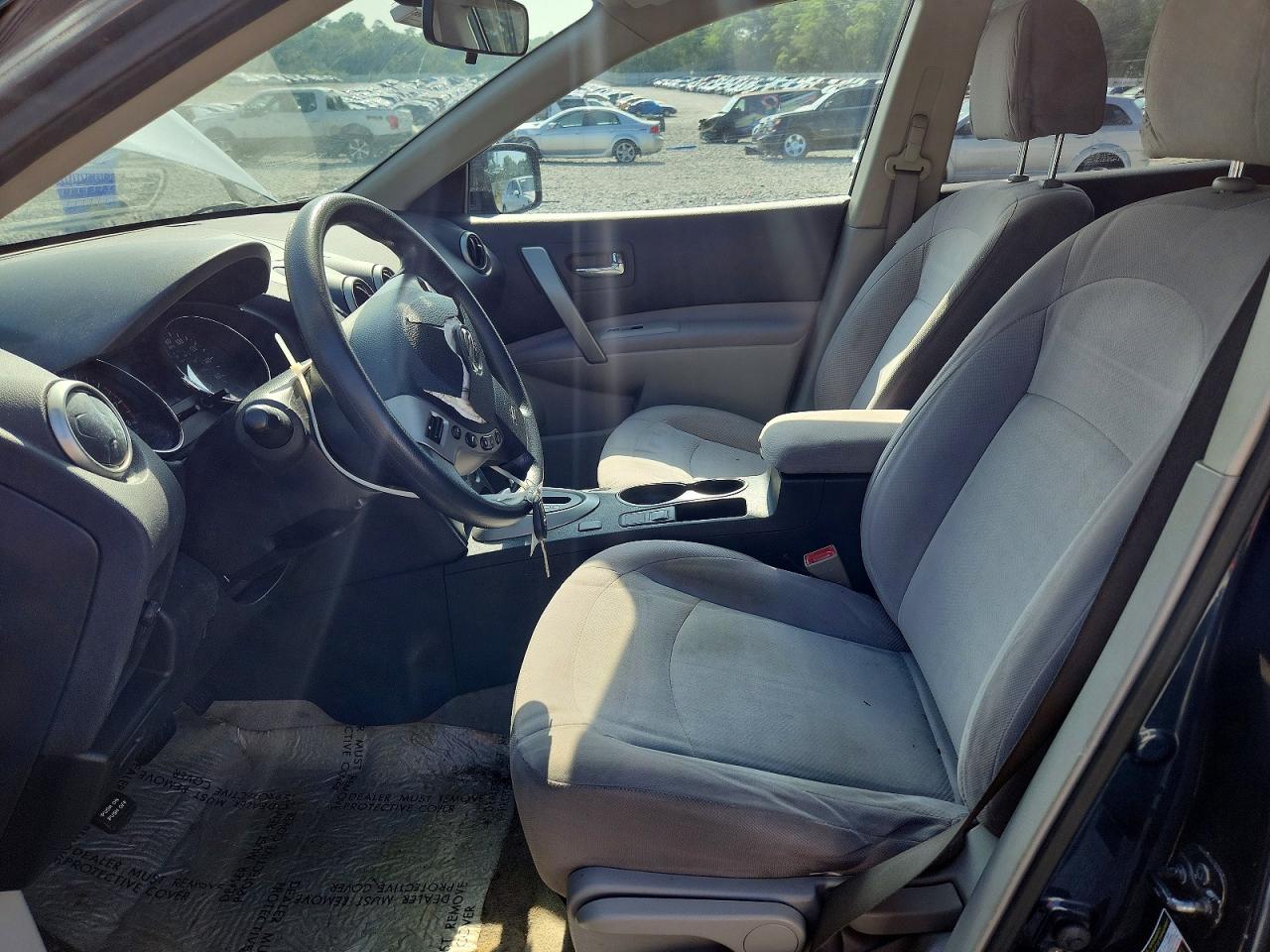 2013 NISSAN ROGUE S photo 13