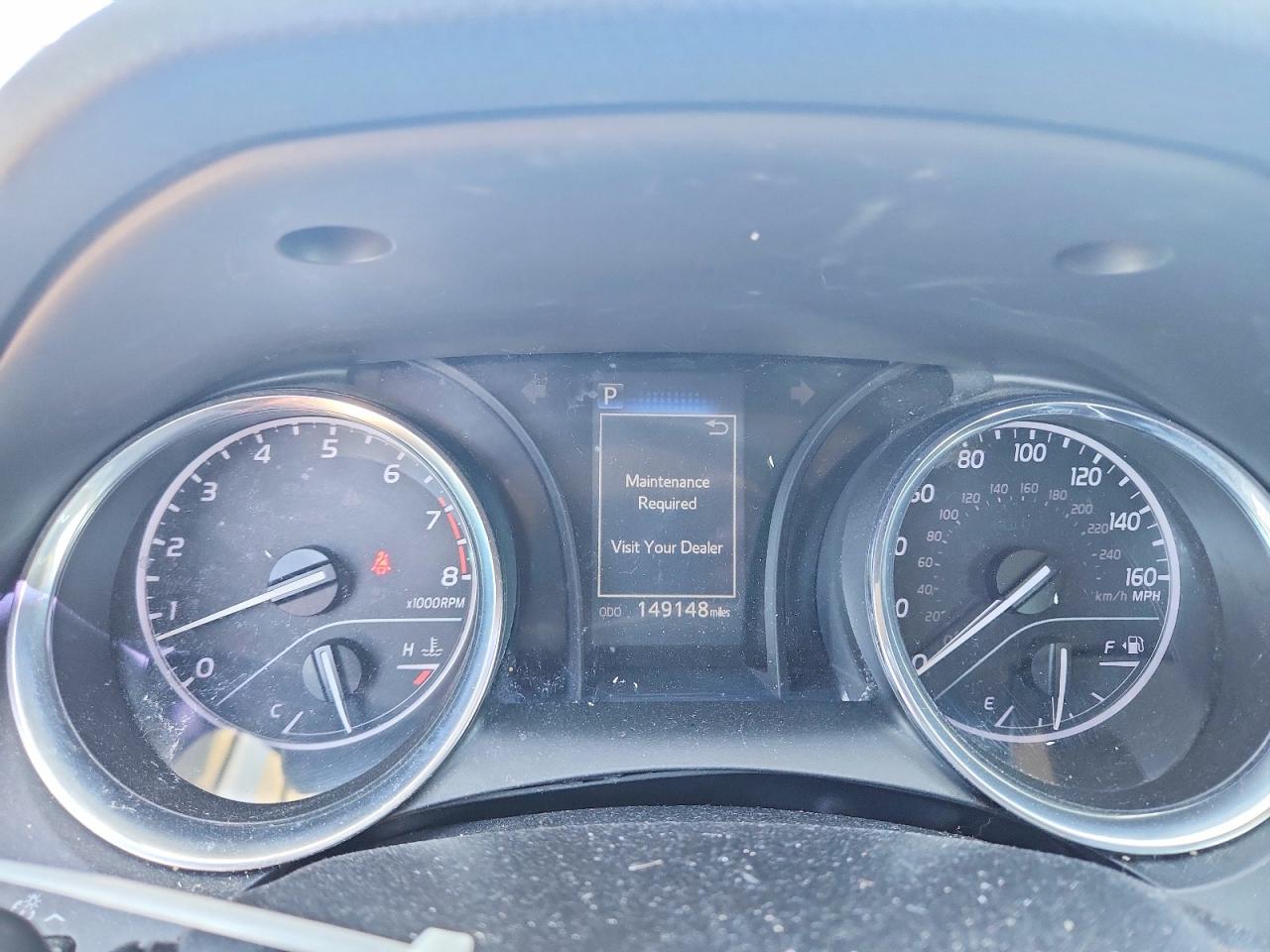 2019 TOYOTA CAMRY SE photo 25