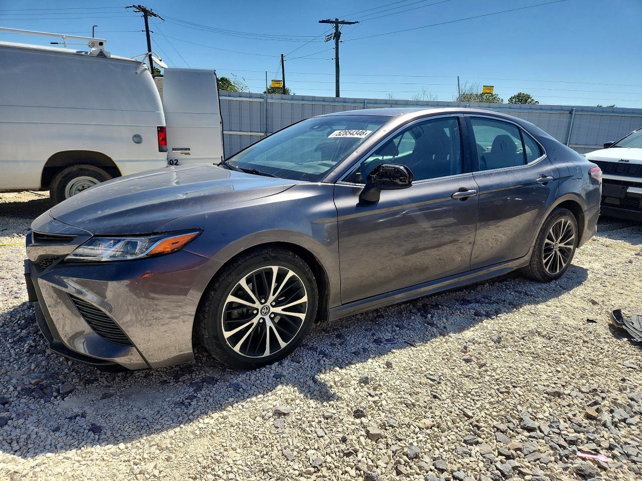 2019 TOYOTA CAMRY