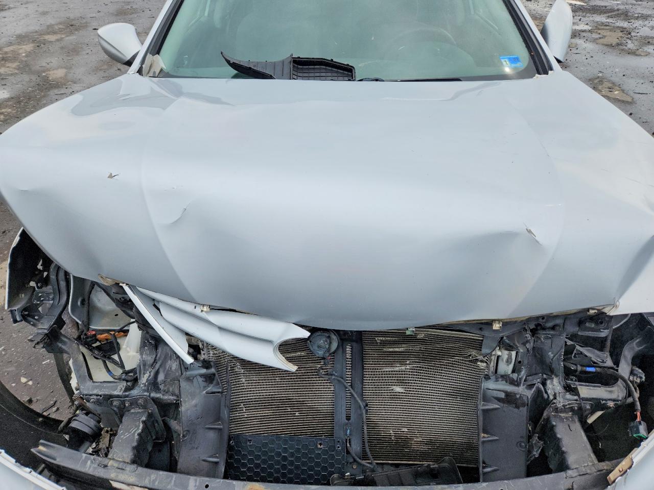 2011 HYUNDAI SONATA GLS photo 21